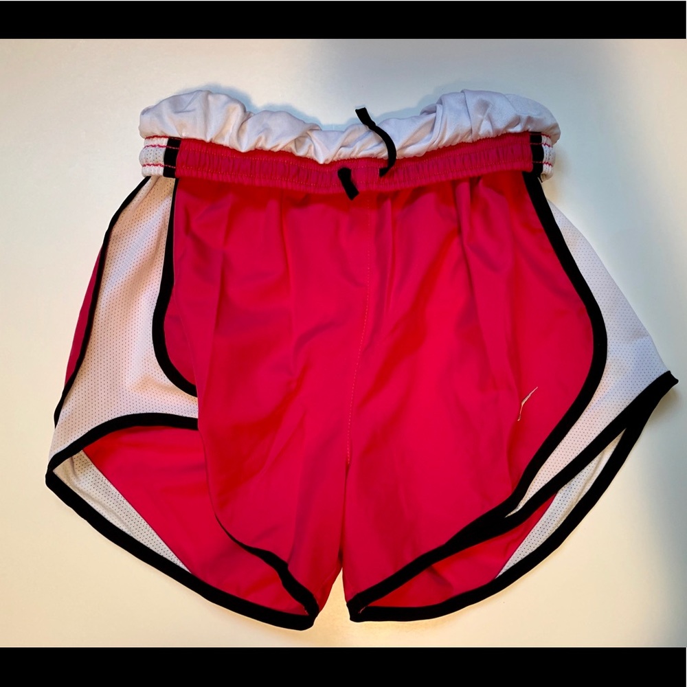 Nike Tempo Shorts (Dri-Fit)